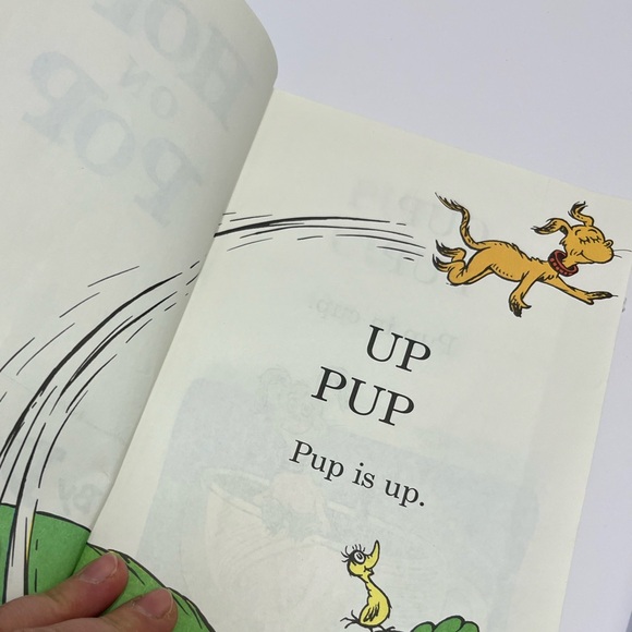 NWT ⚜️♥️⚜️ “Hop On Pop" by Dr. Seuss - Hardcover Book Club Edition - Picture 7 of 11